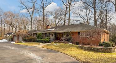 7509 WALTON LN, ANNANDALE, Virginia 22003, 4 Bedrooms Bedrooms, ,3 BathroomsBathrooms,Residential,For sale,7509 WALTON LN,VAFX2286002 MLS # VAFX2286002