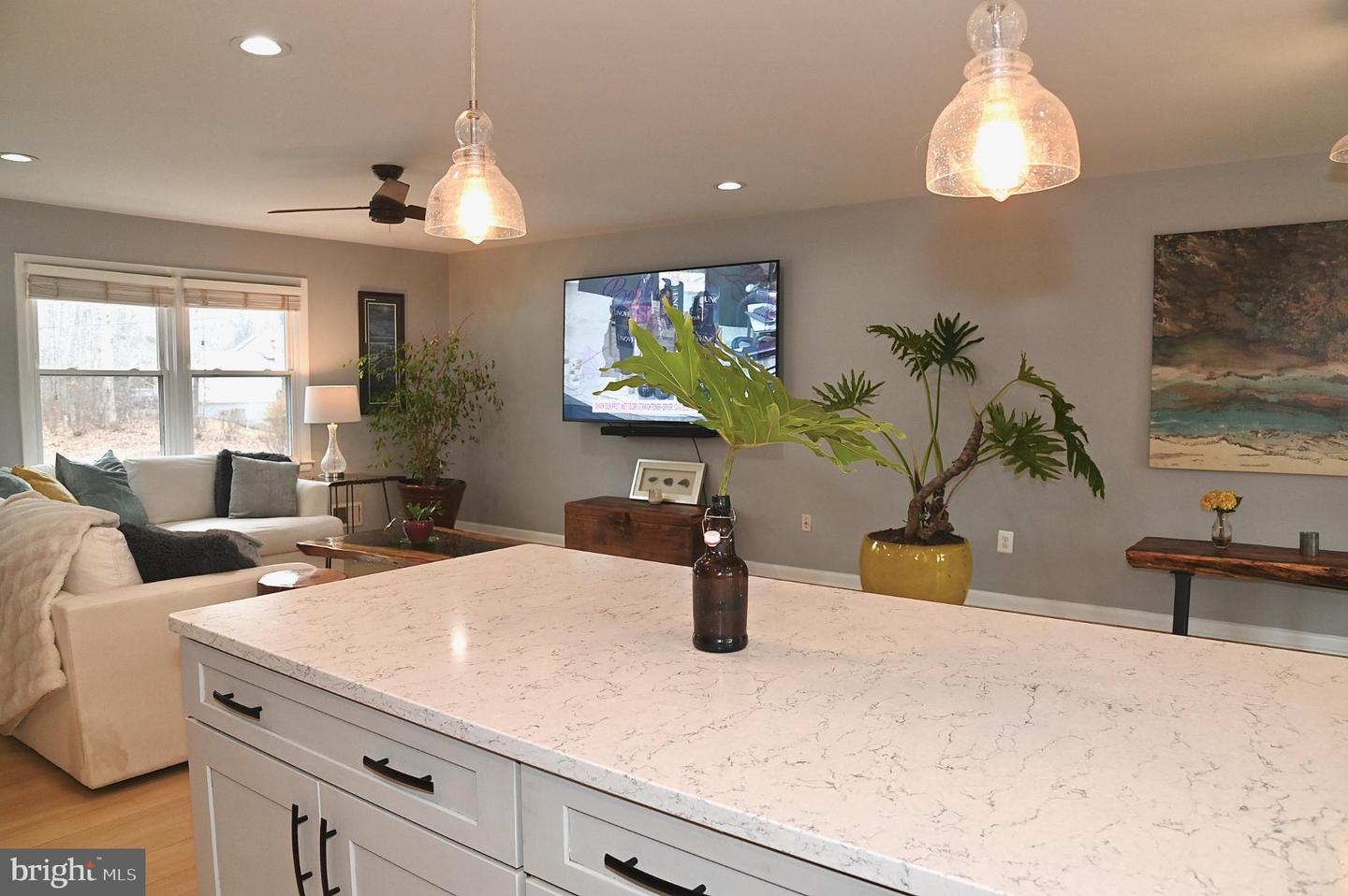 10009 LAURAN PL, NOKESVILLE, Virginia 20181, 4 Bedrooms Bedrooms, 7 Rooms Rooms,3 BathroomsBathrooms,Residential,For sale,10009 LAURAN PL,VAPW2110668 MLS # VAPW2110668