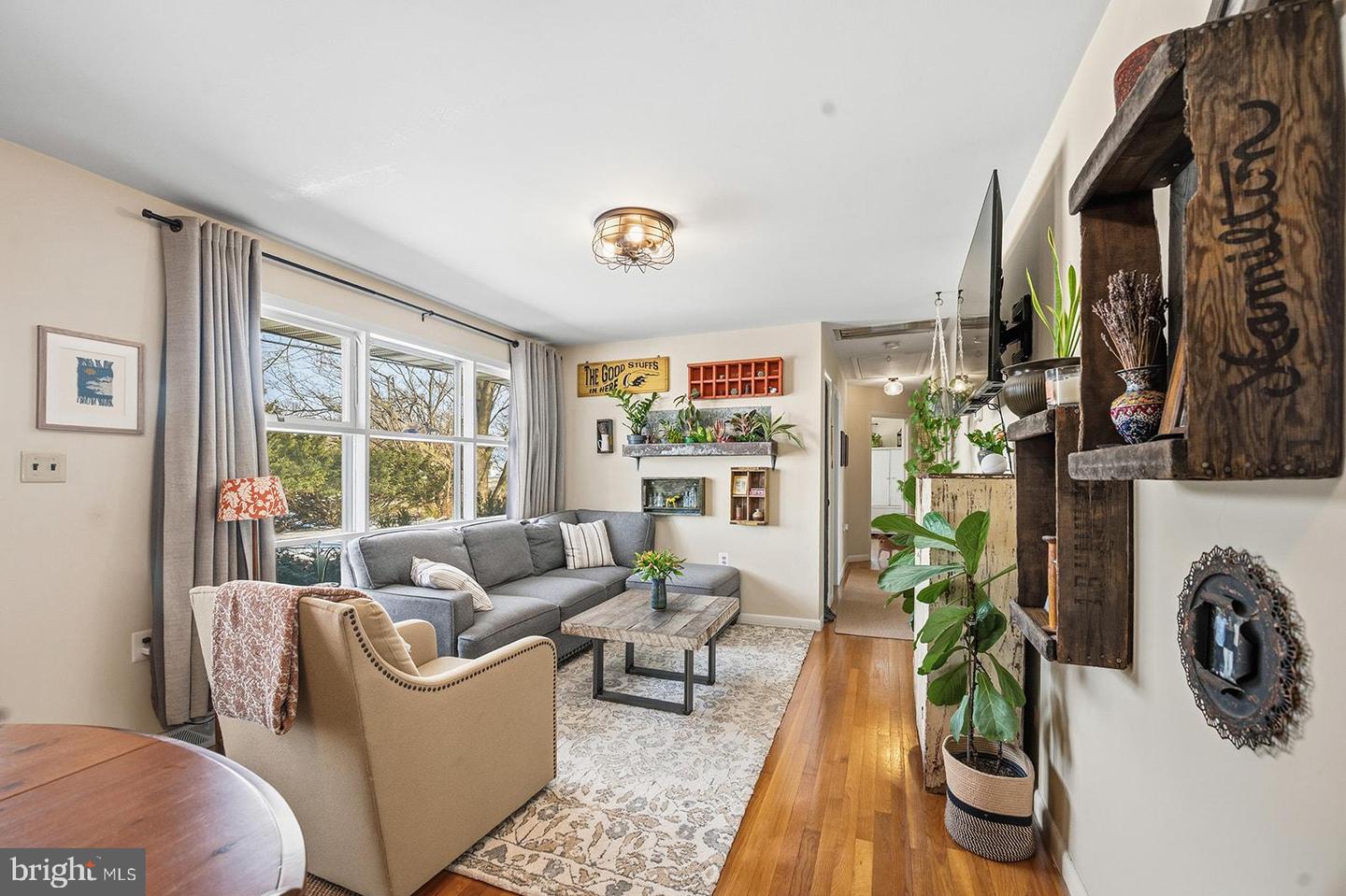 10843 HARRY BYRD HWY, BERRYVILLE, Virginia 22611, 3 Bedrooms Bedrooms, ,2 BathroomsBathrooms,Residential,For sale,10843 HARRY BYRD HWY,VACL2006336 MLS # VACL2006336