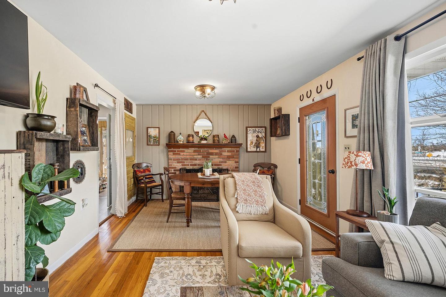 10843 HARRY BYRD HWY, BERRYVILLE, Virginia 22611, 3 Bedrooms Bedrooms, ,2 BathroomsBathrooms,Residential,For sale,10843 HARRY BYRD HWY,VACL2006336 MLS # VACL2006336