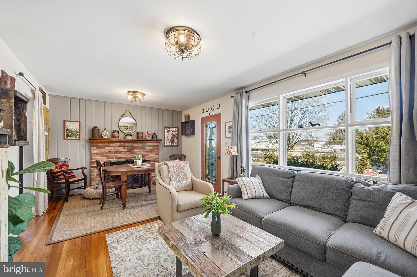 10843 HARRY BYRD HWY, BERRYVILLE, Virginia 22611, 3 Bedrooms Bedrooms, ,2 BathroomsBathrooms,Residential,For sale,10843 HARRY BYRD HWY,VACL2006336 MLS # VACL2006336