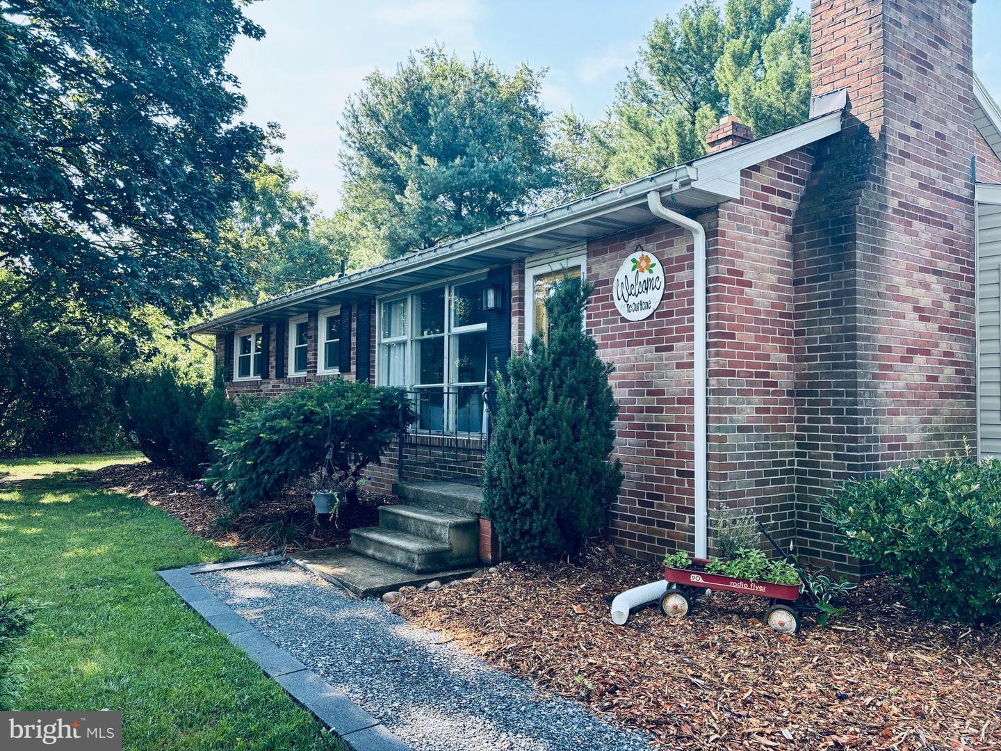 10843 HARRY BYRD HWY, BERRYVILLE, Virginia 22611, 3 Bedrooms Bedrooms, ,2 BathroomsBathrooms,Residential,For sale,10843 HARRY BYRD HWY,VACL2006336 MLS # VACL2006336