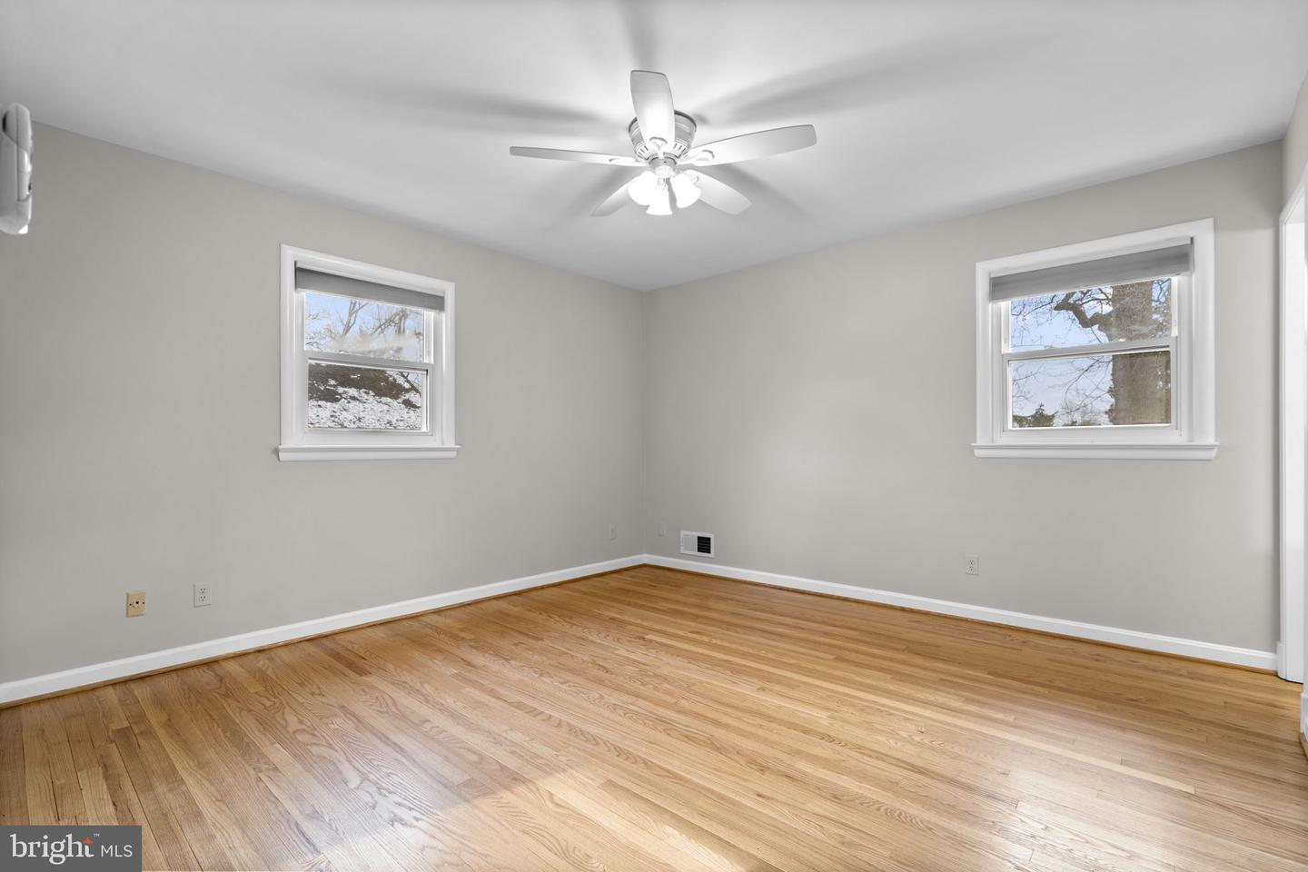 7515 FAIRWOOD LN, FALLS CHURCH, Virginia 22046, 3 Bedrooms Bedrooms, ,2 BathroomsBathrooms,Residential,For sale,7515 FAIRWOOD LN,VAFX2286822 MLS # VAFX2286822