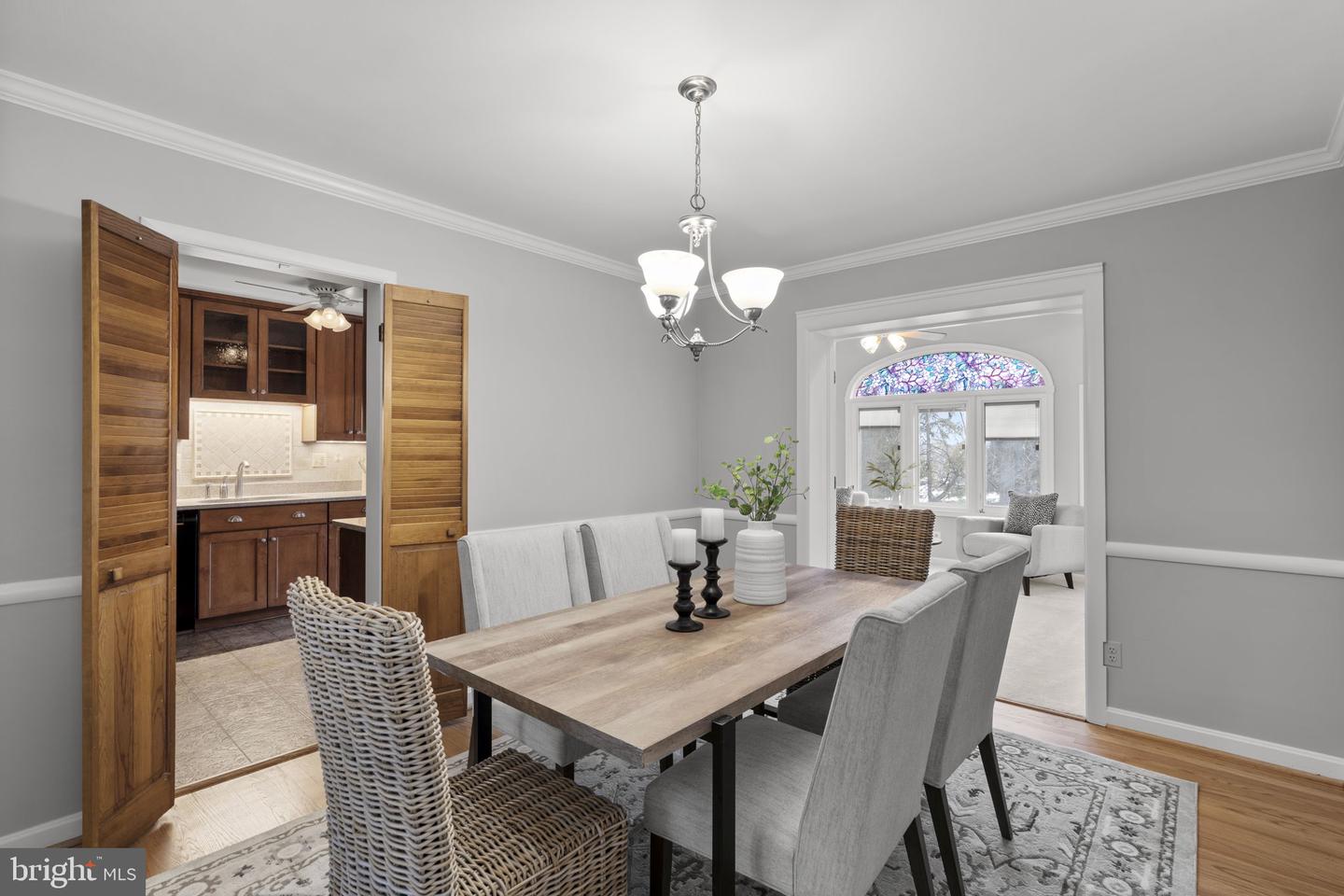 7515 FAIRWOOD LN, FALLS CHURCH, Virginia 22046, 3 Bedrooms Bedrooms, ,2 BathroomsBathrooms,Residential,For sale,7515 FAIRWOOD LN,VAFX2286822 MLS # VAFX2286822