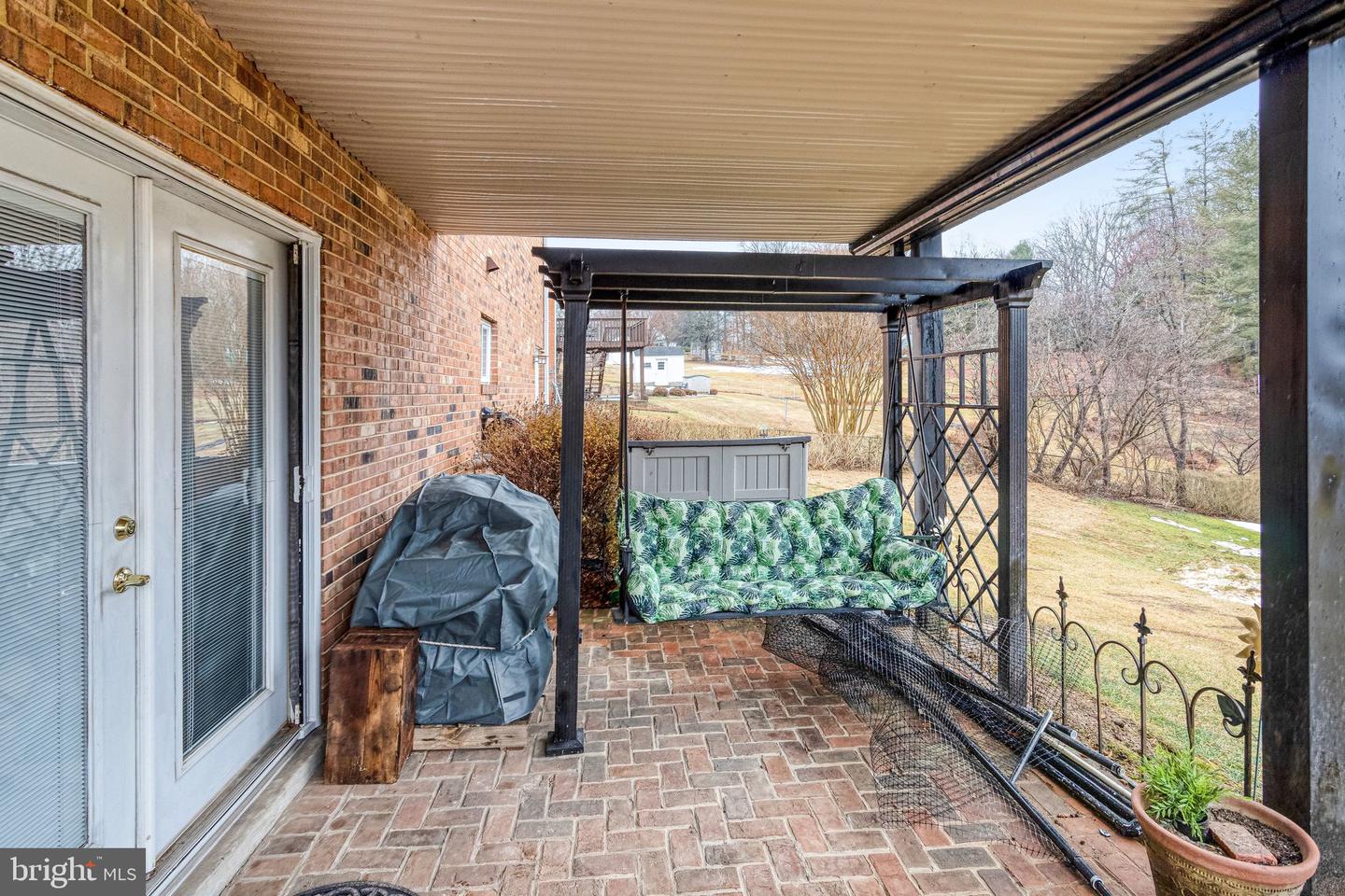 9808 EVANS FORD RD, MANASSAS, Virginia 20111, 3 Bedrooms Bedrooms, ,2 BathroomsBathrooms,Residential,For sale,9808 EVANS FORD RD,VAPW2111056 MLS # VAPW2111056