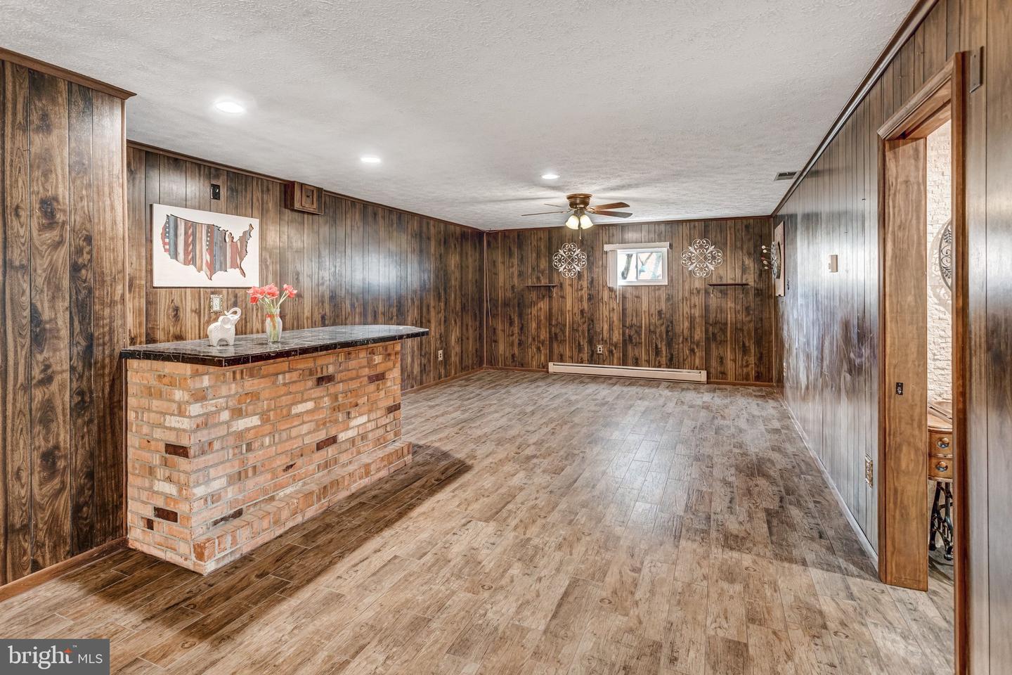 9808 EVANS FORD RD, MANASSAS, Virginia 20111, 3 Bedrooms Bedrooms, ,2 BathroomsBathrooms,Residential,For sale,9808 EVANS FORD RD,VAPW2111056 MLS # VAPW2111056