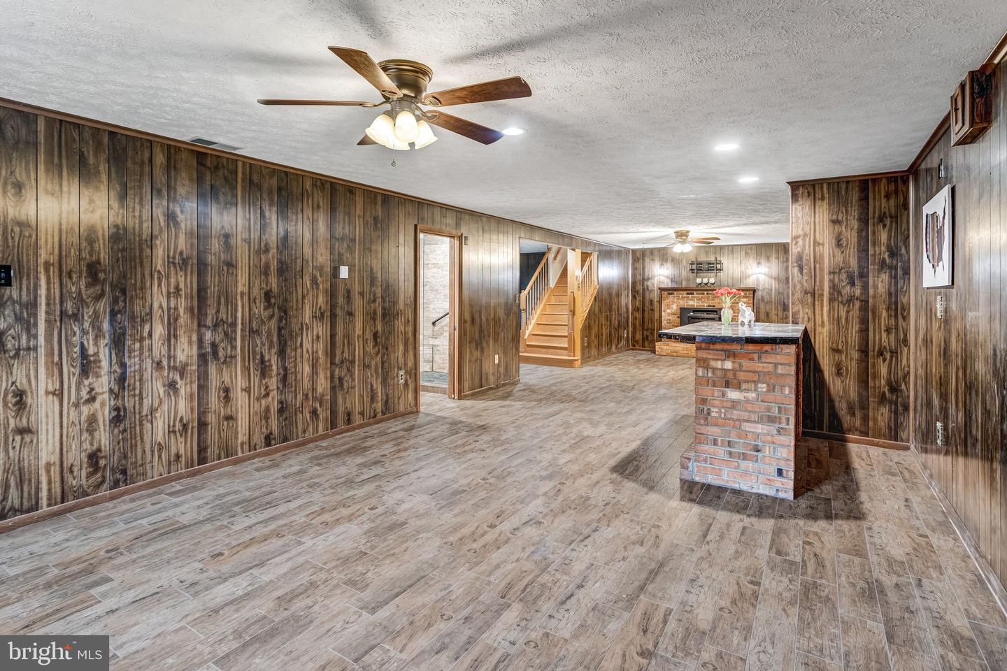 9808 EVANS FORD RD, MANASSAS, Virginia 20111, 3 Bedrooms Bedrooms, ,2 BathroomsBathrooms,Residential,For sale,9808 EVANS FORD RD,VAPW2111056 MLS # VAPW2111056