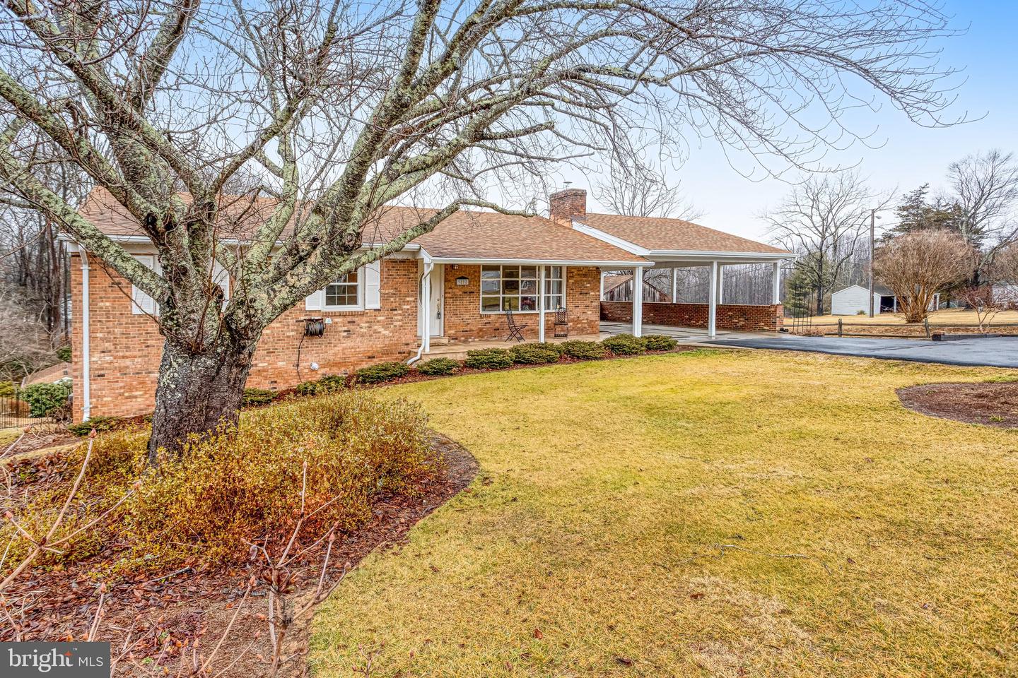 9808 EVANS FORD RD, MANASSAS, Virginia 20111, 3 Bedrooms Bedrooms, ,2 BathroomsBathrooms,Residential,For sale,9808 EVANS FORD RD,VAPW2111056 MLS # VAPW2111056