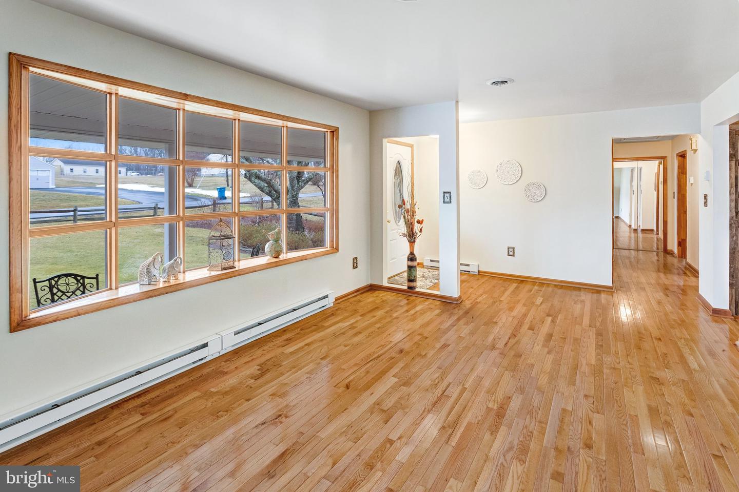 9808 EVANS FORD RD, MANASSAS, Virginia 20111, 3 Bedrooms Bedrooms, ,2 BathroomsBathrooms,Residential,For sale,9808 EVANS FORD RD,VAPW2111056 MLS # VAPW2111056