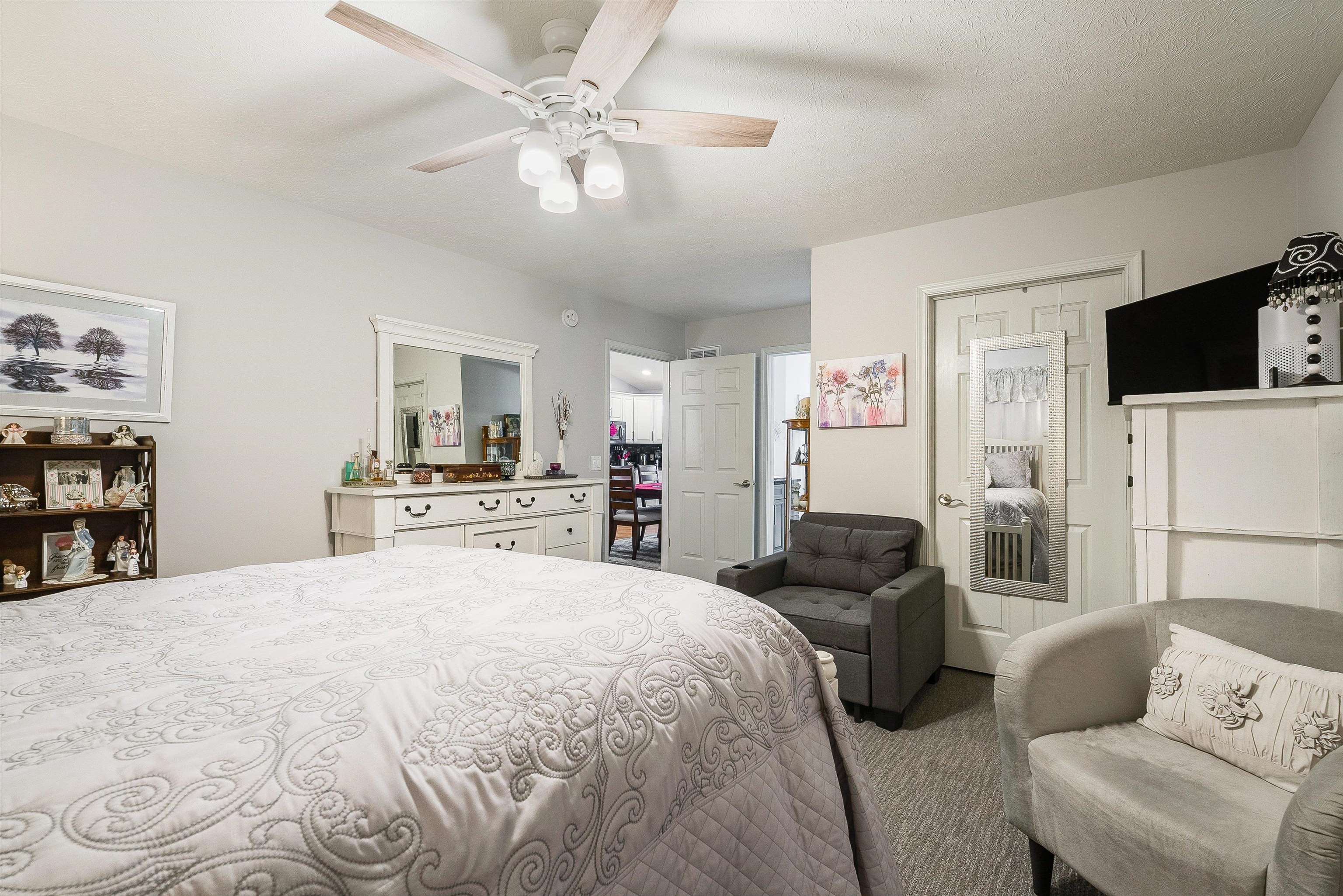 14572 DOWNEY KNOLLS DR, ELKTON, Virginia 22827, 2 Bedrooms Bedrooms, ,2 BathroomsBathrooms,Residential,14572 DOWNEY KNOLLS DR,673673 MLS # 673673