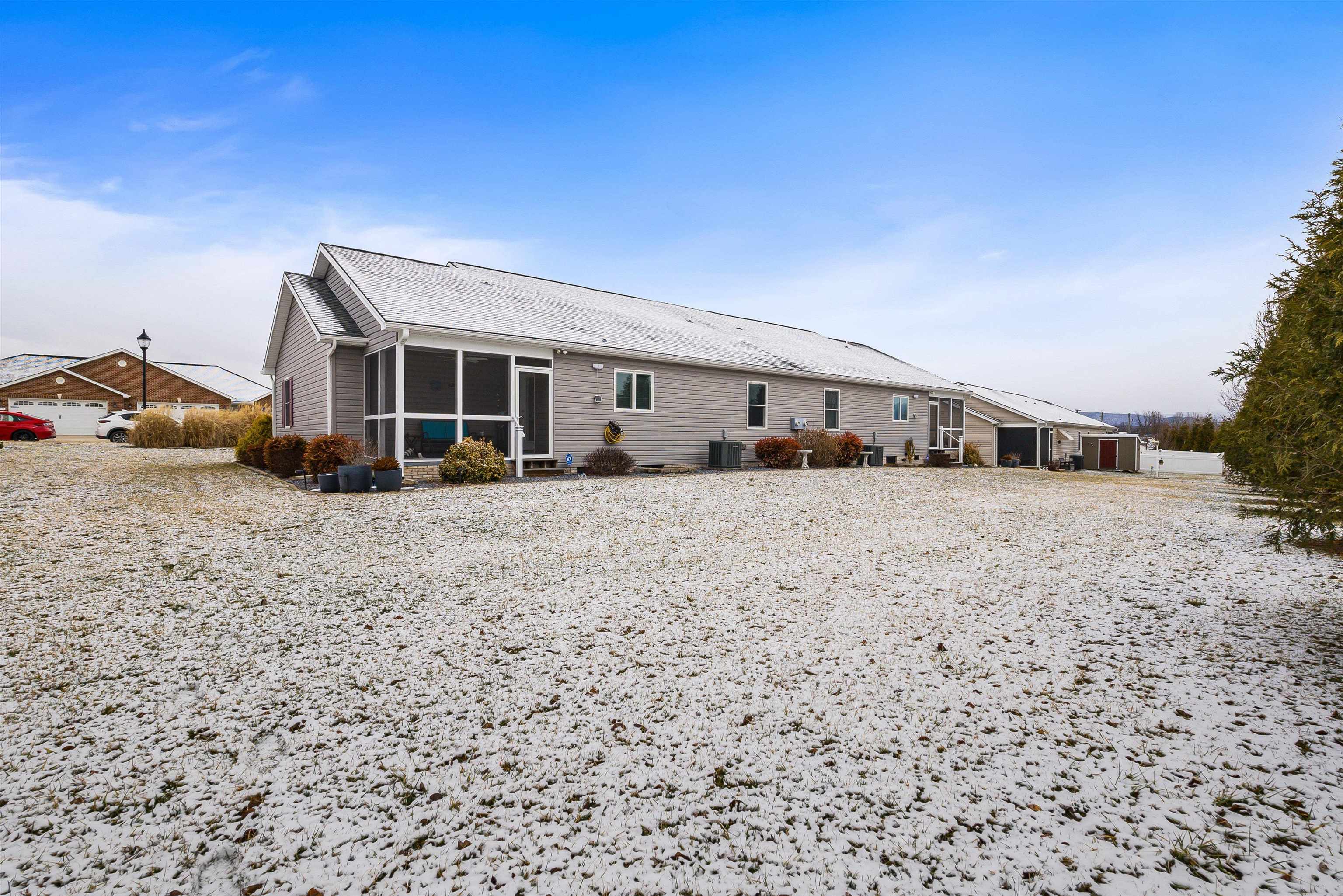 14572 DOWNEY KNOLLS DR, ELKTON, Virginia 22827, 2 Bedrooms Bedrooms, ,2 BathroomsBathrooms,Residential,14572 DOWNEY KNOLLS DR,673673 MLS # 673673