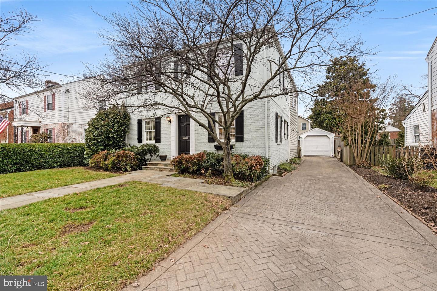 2700 CAMERON MILLS RD, ALEXANDRIA, Virginia 22302, 4 Bedrooms Bedrooms, ,3 BathroomsBathrooms,Residential,For sale,2700 CAMERON MILLS RD,VAAX2053470 MLS # VAAX2053470