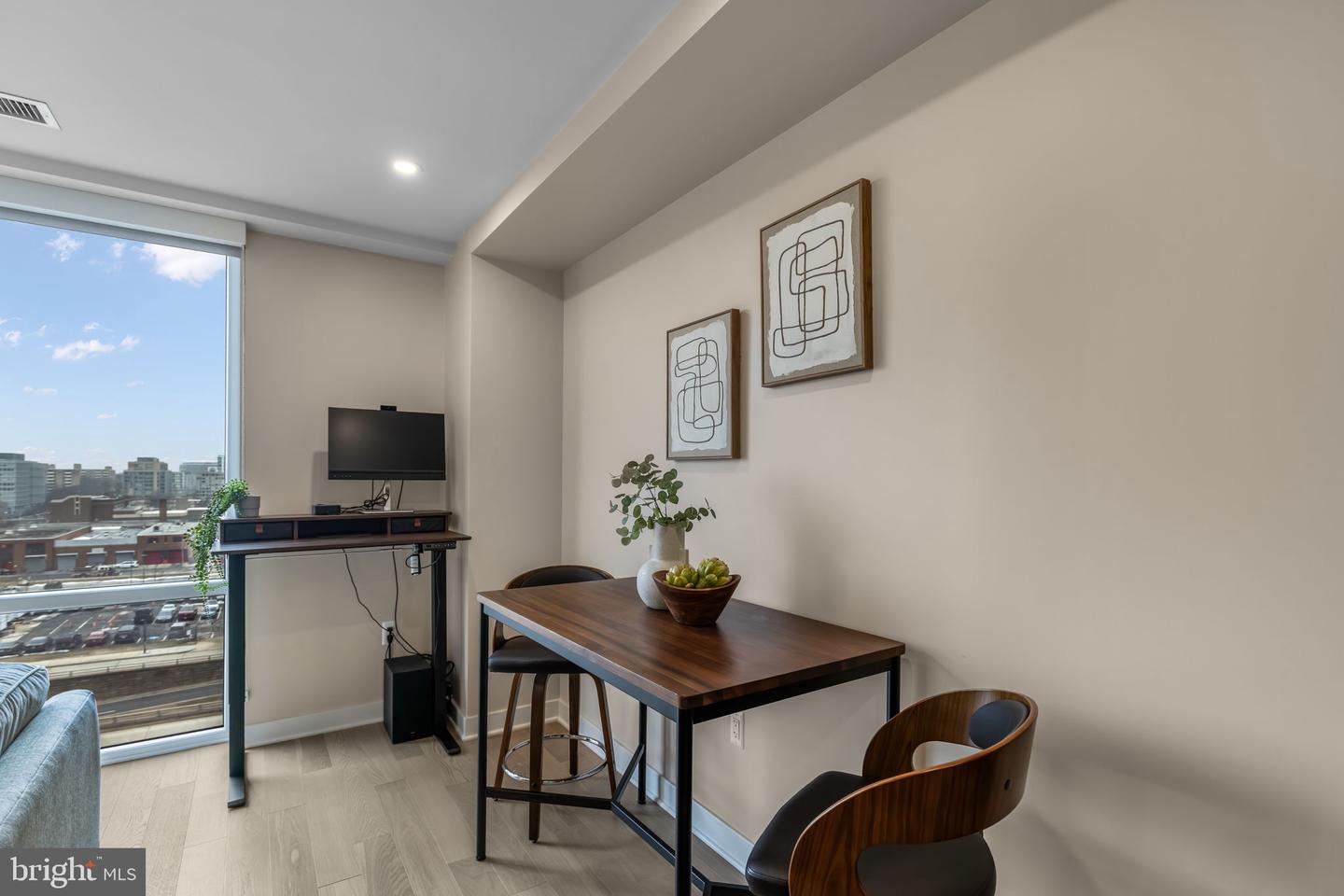 37 L ST SE #803, WASHINGTON, District Of Columbia 20003, 1 Bedroom Bedrooms, ,1 BathroomBathrooms,Residential,For sale,37 L ST SE #803,DCDC2243084 MLS # DCDC2243084 37 L ST SE #803, WASHINGTON, District Of Columbia 20003, 1 Bedroom Bedrooms, ,1 BathroomBathrooms,Residential,For sale,37 L ST SE #803,DCDC2243084 MLS # DCDC2243084