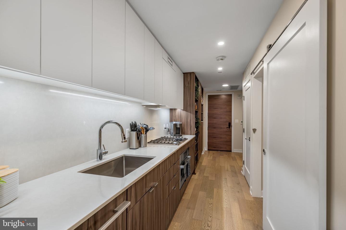 37 L ST SE #803, WASHINGTON, District Of Columbia 20003, 1 Bedroom Bedrooms, ,1 BathroomBathrooms,Residential,For sale,37 L ST SE #803,DCDC2243084 MLS # DCDC2243084 37 L ST SE #803, WASHINGTON, District Of Columbia 20003, 1 Bedroom Bedrooms, ,1 BathroomBathrooms,Residential,For sale,37 L ST SE #803,DCDC2243084 MLS # DCDC2243084