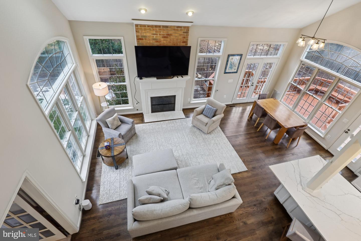 8514 OAK CHASE CIR, FAIRFAX STATION, Virginia 22039, 6 Bedrooms Bedrooms, ,4 BathroomsBathrooms,Residential,For sale,8514 OAK CHASE CIR,VAFX2287482 MLS # VAFX2287482