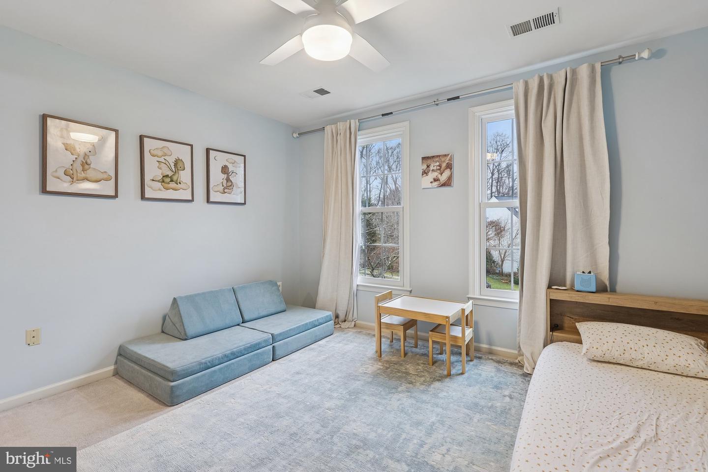 8514 OAK CHASE CIR, FAIRFAX STATION, Virginia 22039, 6 Bedrooms Bedrooms, ,4 BathroomsBathrooms,Residential,For sale,8514 OAK CHASE CIR,VAFX2287482 MLS # VAFX2287482