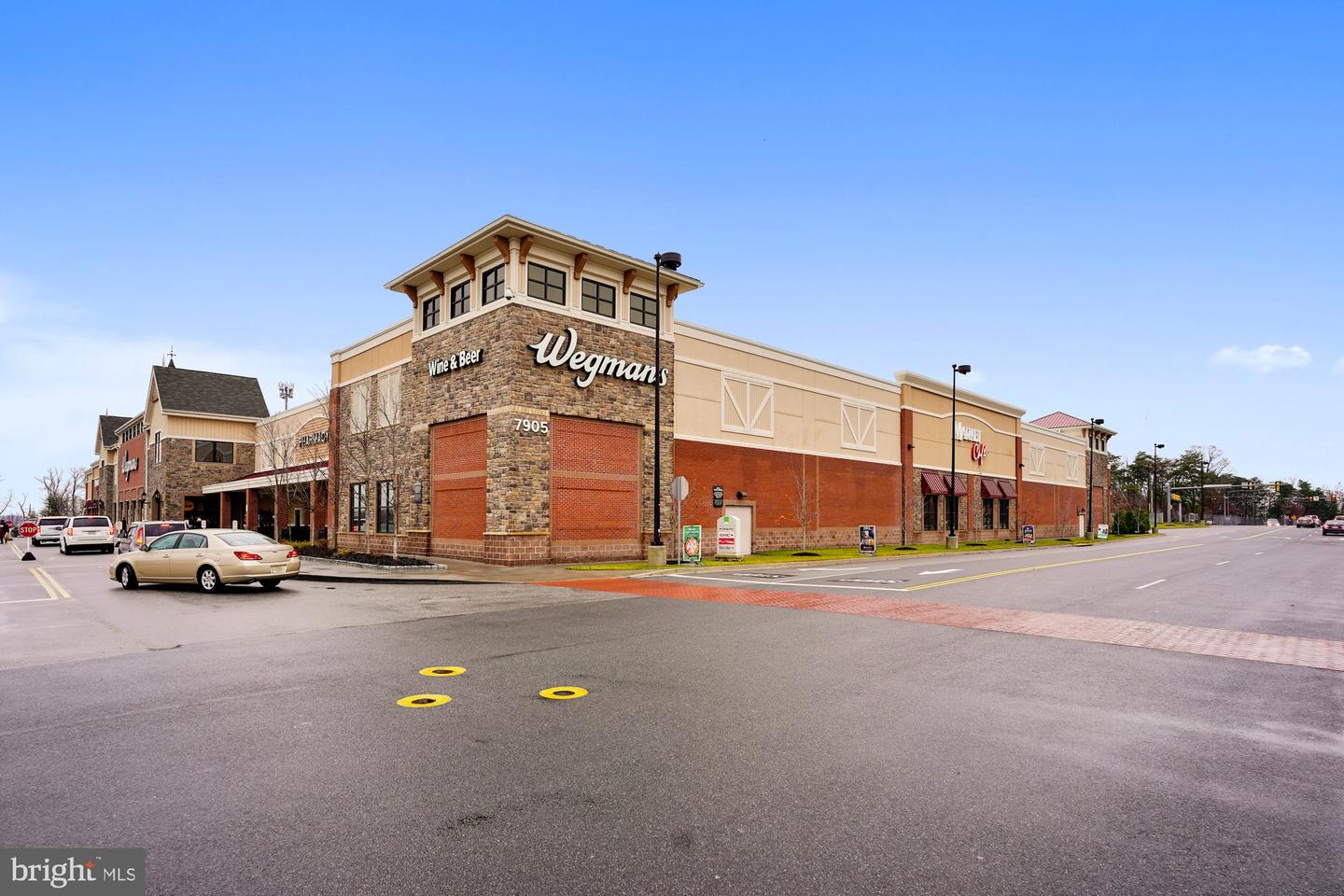 8514 OAK CHASE CIR, FAIRFAX STATION, Virginia 22039, 6 Bedrooms Bedrooms, ,4 BathroomsBathrooms,Residential,For sale,8514 OAK CHASE CIR,VAFX2287482 MLS # VAFX2287482