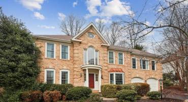 8514 OAK CHASE CIR, FAIRFAX STATION, Virginia 22039, 6 Bedrooms Bedrooms, ,4 BathroomsBathrooms,Residential,For sale,8514 OAK CHASE CIR,VAFX2287482 MLS # VAFX2287482