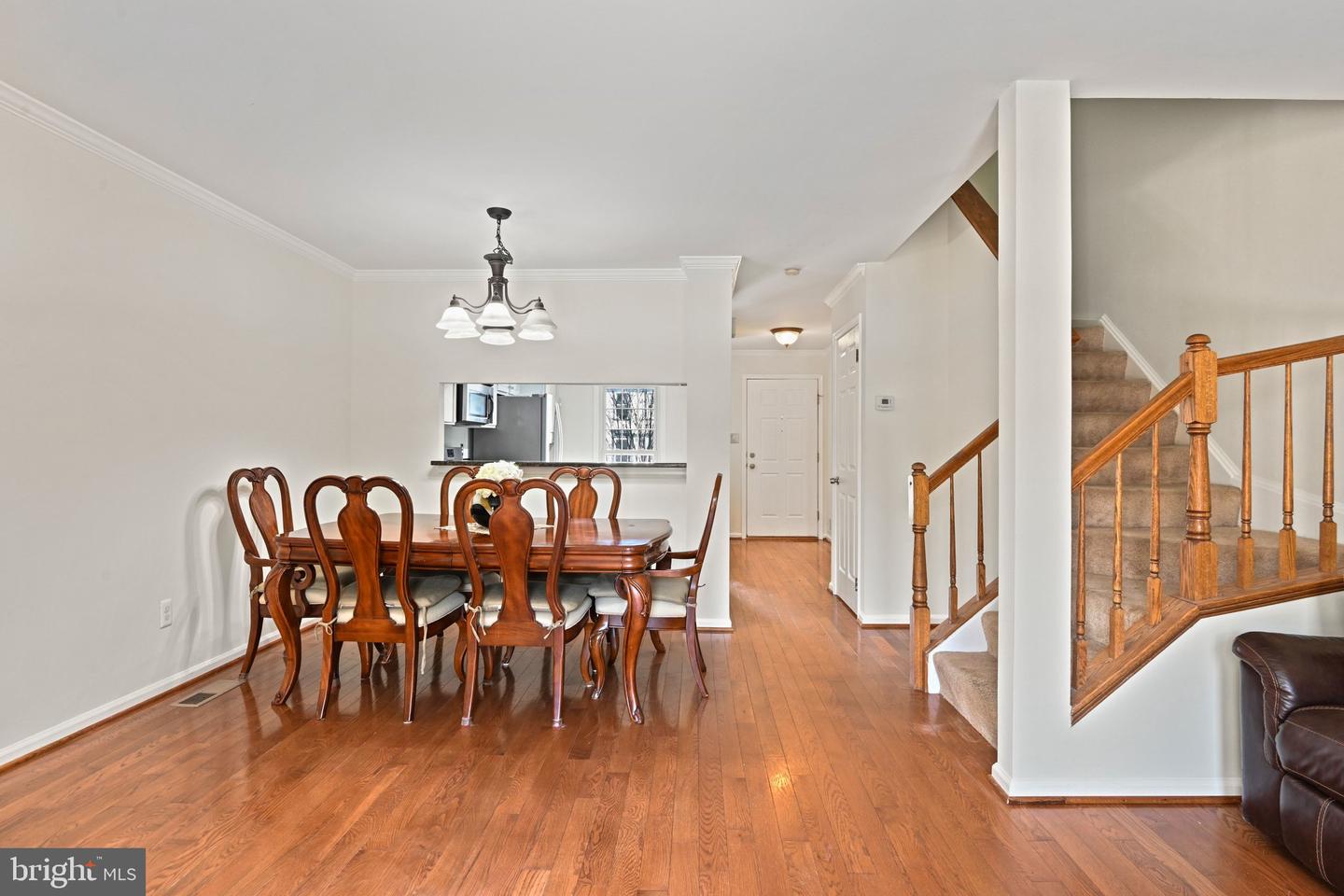 44025 ABERDEEN TER, ASHBURN, Virginia 20147, 3 Bedrooms Bedrooms, ,2 BathroomsBathrooms,Residential,For sale,44025 ABERDEEN TER,VALO2114636 MLS # VALO2114636