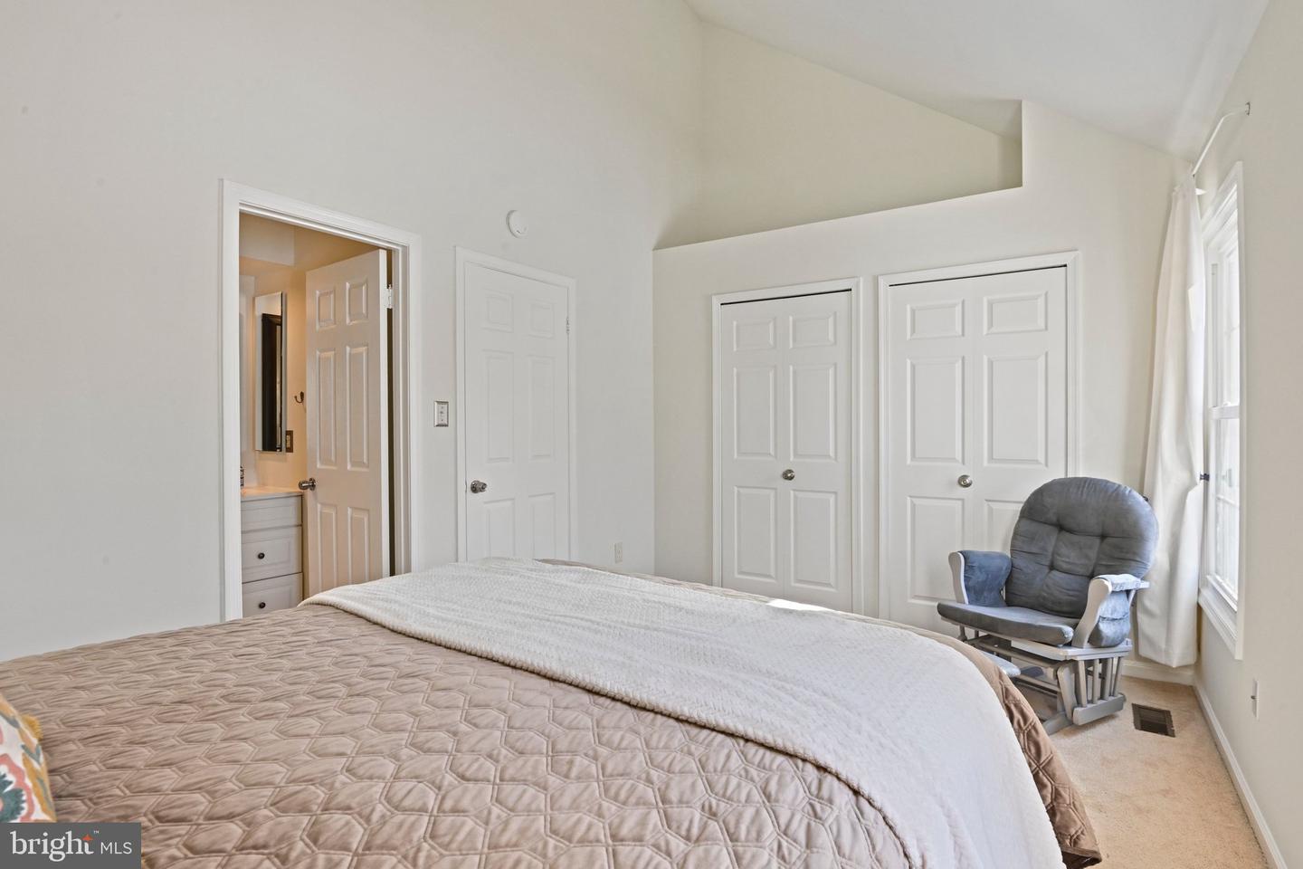 44025 ABERDEEN TER, ASHBURN, Virginia 20147, 3 Bedrooms Bedrooms, ,2 BathroomsBathrooms,Residential,For sale,44025 ABERDEEN TER,VALO2114636 MLS # VALO2114636