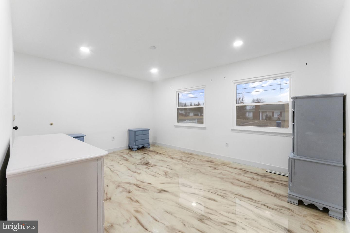 6703 CIMARRON ST, SPRINGFIELD, Virginia 22150, 3 Bedrooms Bedrooms, ,2 BathroomsBathrooms,Residential,For sale,6703 CIMARRON ST,VAFX2287568 MLS # VAFX2287568