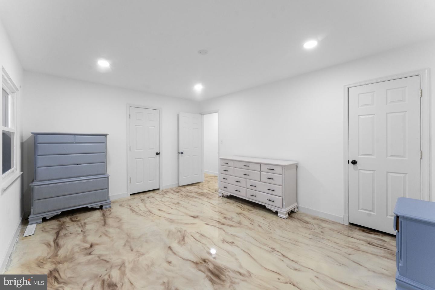 6703 CIMARRON ST, SPRINGFIELD, Virginia 22150, 3 Bedrooms Bedrooms, ,2 BathroomsBathrooms,Residential,For sale,6703 CIMARRON ST,VAFX2287568 MLS # VAFX2287568