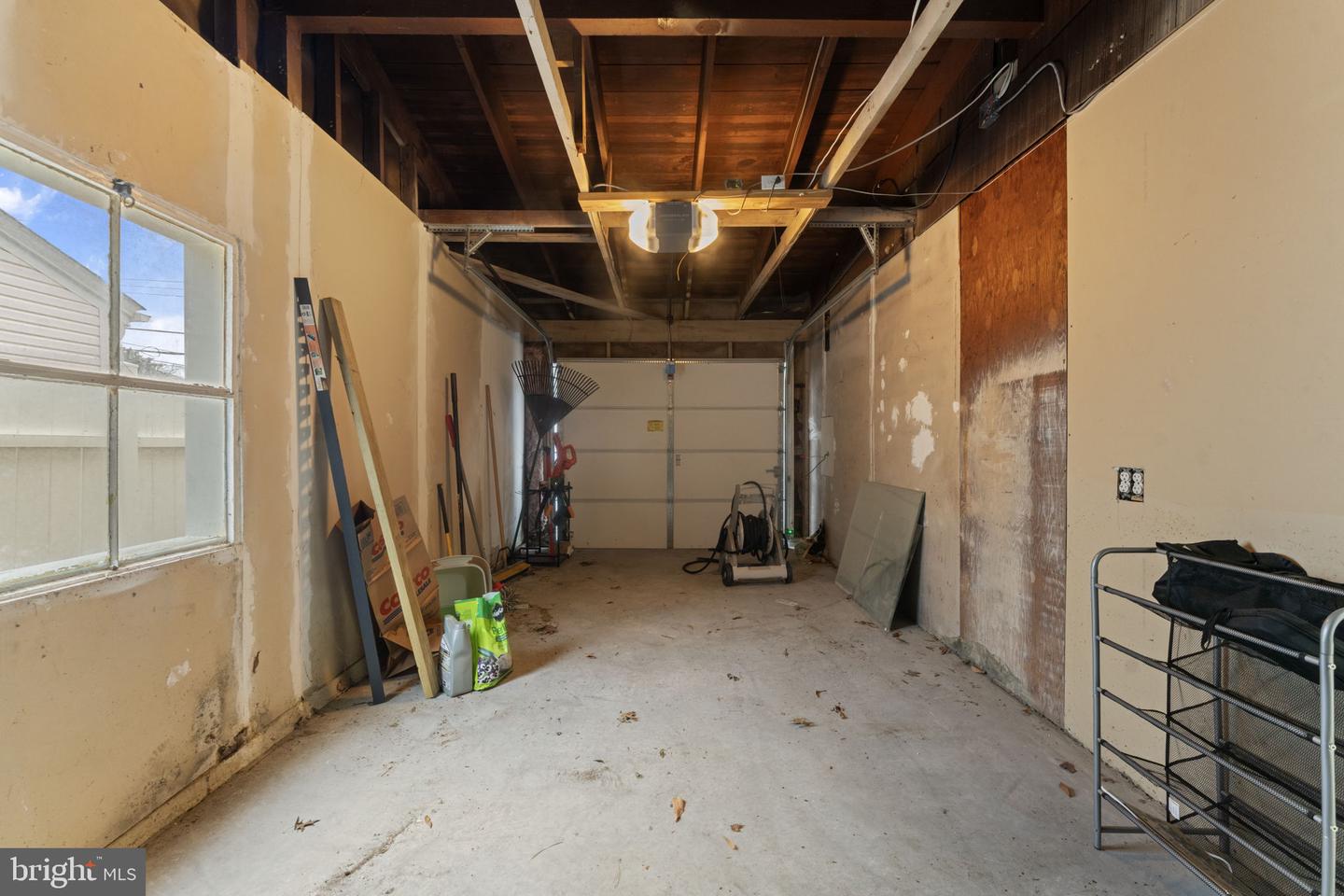 6703 CIMARRON ST, SPRINGFIELD, Virginia 22150, 3 Bedrooms Bedrooms, ,2 BathroomsBathrooms,Residential,For sale,6703 CIMARRON ST,VAFX2287568 MLS # VAFX2287568