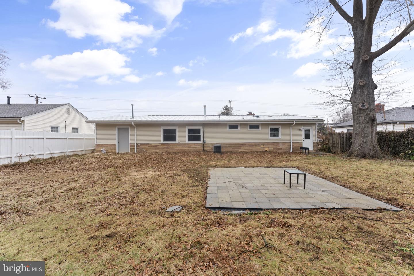 6703 CIMARRON ST, SPRINGFIELD, Virginia 22150, 3 Bedrooms Bedrooms, ,2 BathroomsBathrooms,Residential,For sale,6703 CIMARRON ST,VAFX2287568 MLS # VAFX2287568