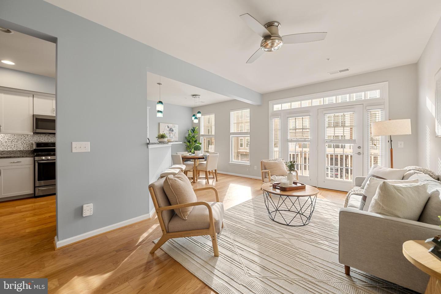 25236 ORCHARD VIEW TER, CHANTILLY, Virginia 20152, 3 Bedrooms Bedrooms, ,2 BathroomsBathrooms,Residential,For sale,25236 ORCHARD VIEW TER,VALO2114684 MLS # VALO2114684