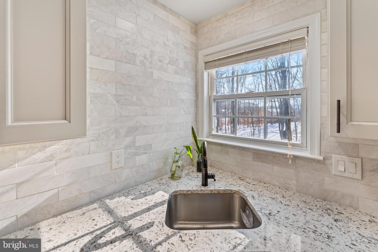 13537 PACE CT, WOODBRIDGE, Virginia 22193, 5 Bedrooms Bedrooms, ,3 BathroomsBathrooms,Residential,For sale,13537 PACE CT,VAPW2111276 MLS # VAPW2111276