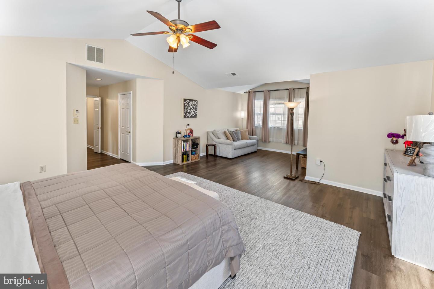 13537 PACE CT, WOODBRIDGE, Virginia 22193, 5 Bedrooms Bedrooms, ,3 BathroomsBathrooms,Residential,For sale,13537 PACE CT,VAPW2111276 MLS # VAPW2111276