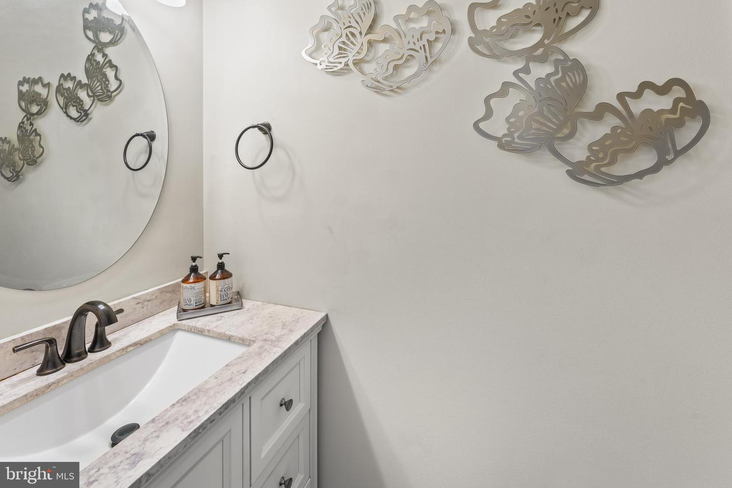 13537 PACE CT, WOODBRIDGE, Virginia 22193, 5 Bedrooms Bedrooms, ,3 BathroomsBathrooms,Residential,For sale,13537 PACE CT,VAPW2111276 MLS # VAPW2111276