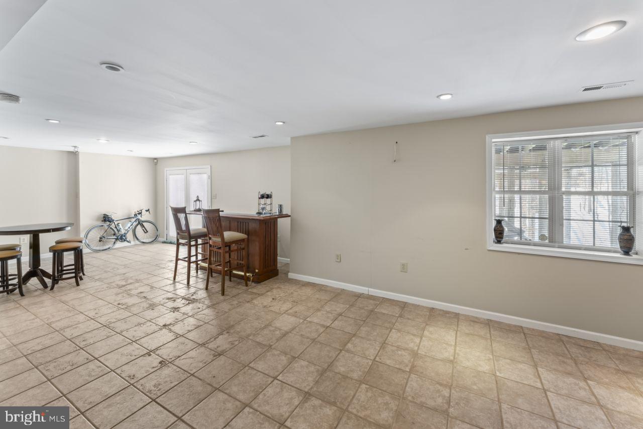 13537 PACE CT, WOODBRIDGE, Virginia 22193, 5 Bedrooms Bedrooms, ,3 BathroomsBathrooms,Residential,For sale,13537 PACE CT,VAPW2111276 MLS # VAPW2111276