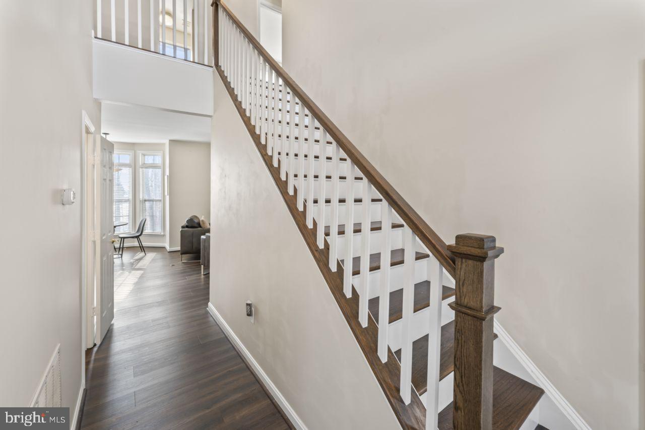 13537 PACE CT, WOODBRIDGE, Virginia 22193, 5 Bedrooms Bedrooms, ,3 BathroomsBathrooms,Residential,For sale,13537 PACE CT,VAPW2111276 MLS # VAPW2111276