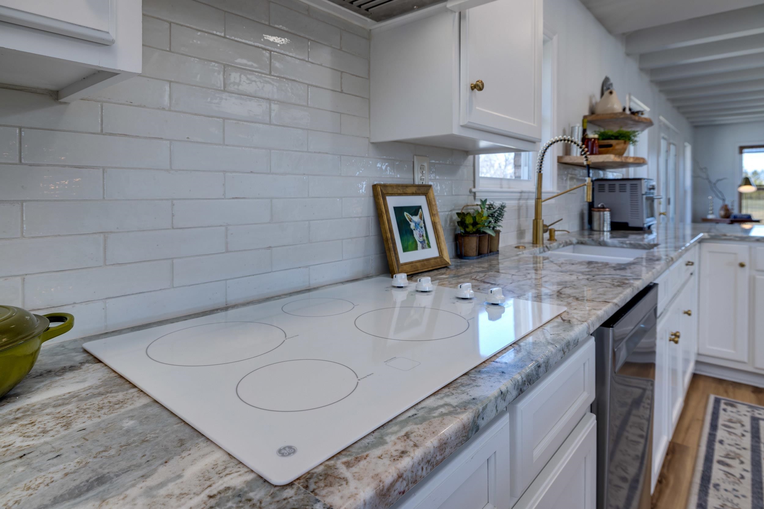 901 RIVERSIDE AVE, GROTTOES, Virginia 24441, 5 Bedrooms Bedrooms, ,3 BathroomsBathrooms,Residential,901 RIVERSIDE AVE,673685 MLS # 673685 901 RIVERSIDE AVE, GROTTOES, Virginia 24441, 5 Bedrooms Bedrooms, ,3 BathroomsBathrooms,Residential,901 RIVERSIDE AVE,673685 MLS # 673685