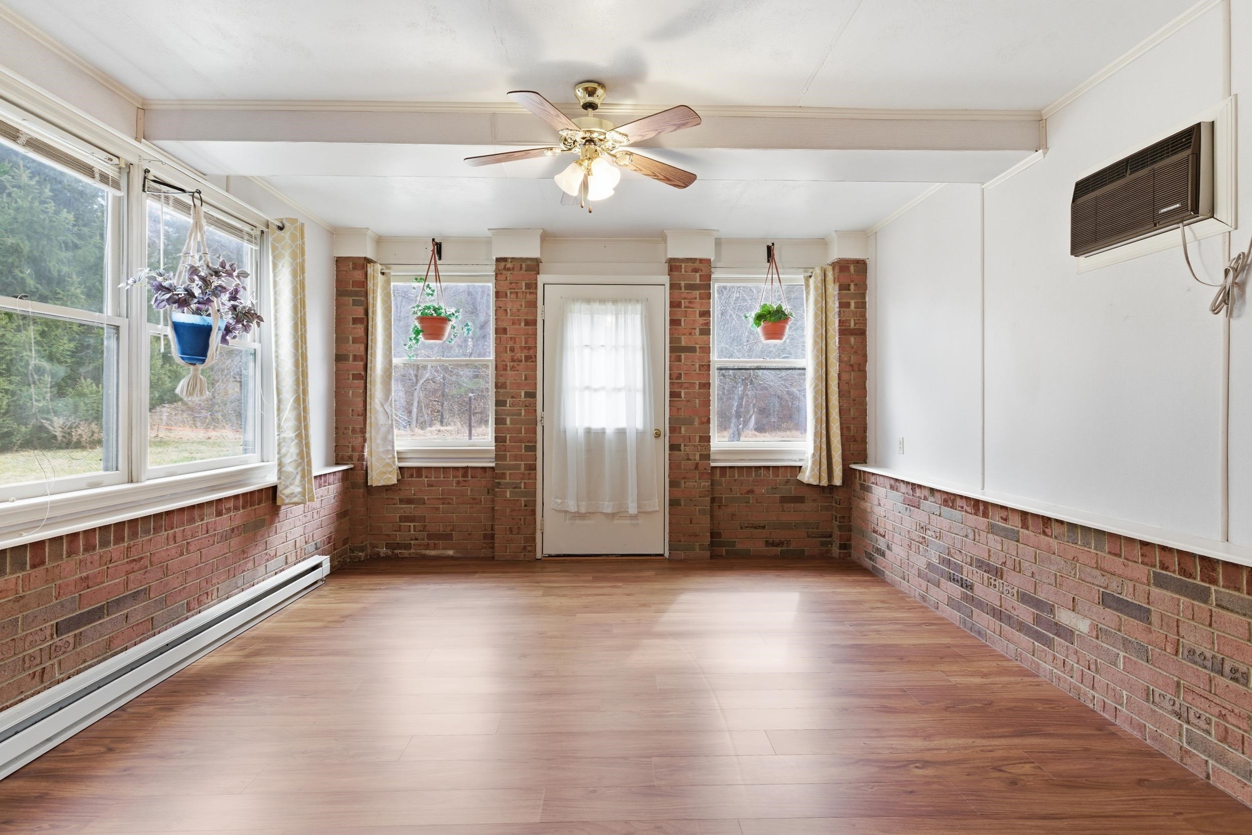 2800 ROCKY BRANCH RD, LURAY, Virginia 22835, 4 Bedrooms Bedrooms, ,3 BathroomsBathrooms,Residential,2800 ROCKY BRANCH RD,673687 MLS # 673687