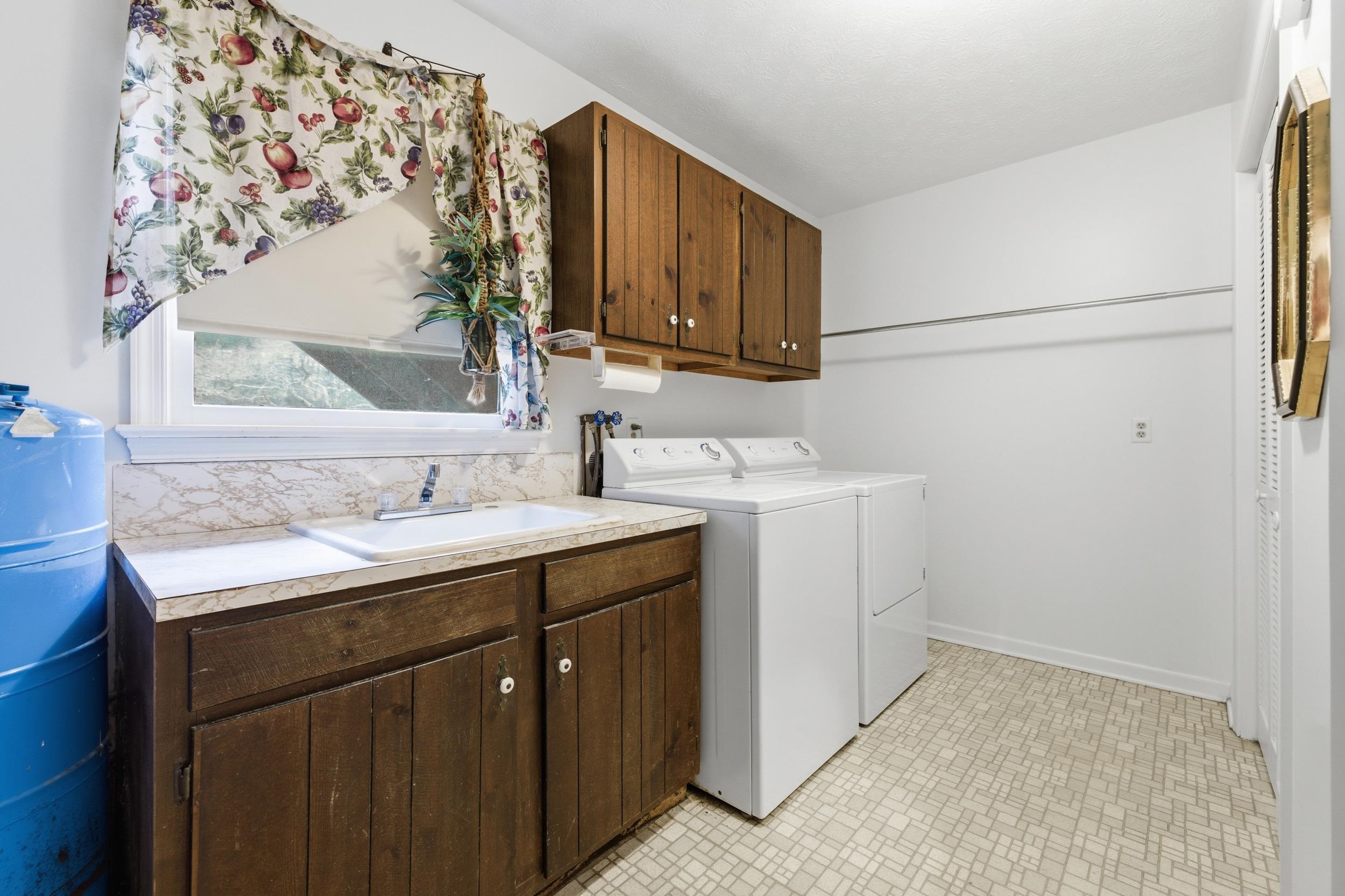 2800 ROCKY BRANCH RD, LURAY, Virginia 22835, 4 Bedrooms Bedrooms, ,3 BathroomsBathrooms,Residential,2800 ROCKY BRANCH RD,673687 MLS # 673687