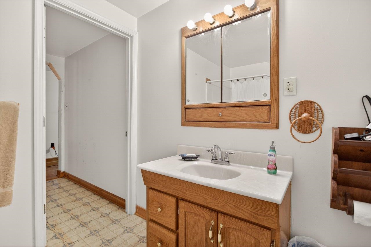 10677 ALLMAN RD, DAYTON, Virginia 22821, 3 Bedrooms Bedrooms, ,1 BathroomBathrooms,Residential,10677 ALLMAN RD,673691 MLS # 673691