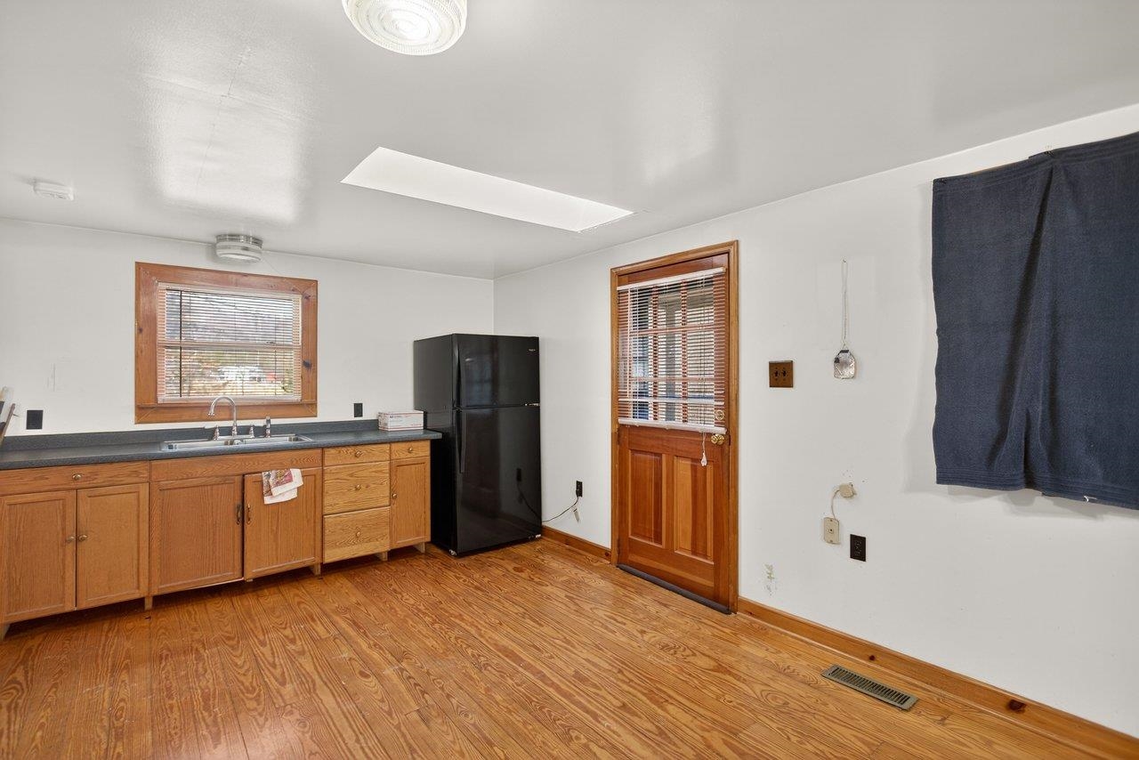 10677 ALLMAN RD, DAYTON, Virginia 22821, 3 Bedrooms Bedrooms, ,1 BathroomBathrooms,Residential,10677 ALLMAN RD,673691 MLS # 673691