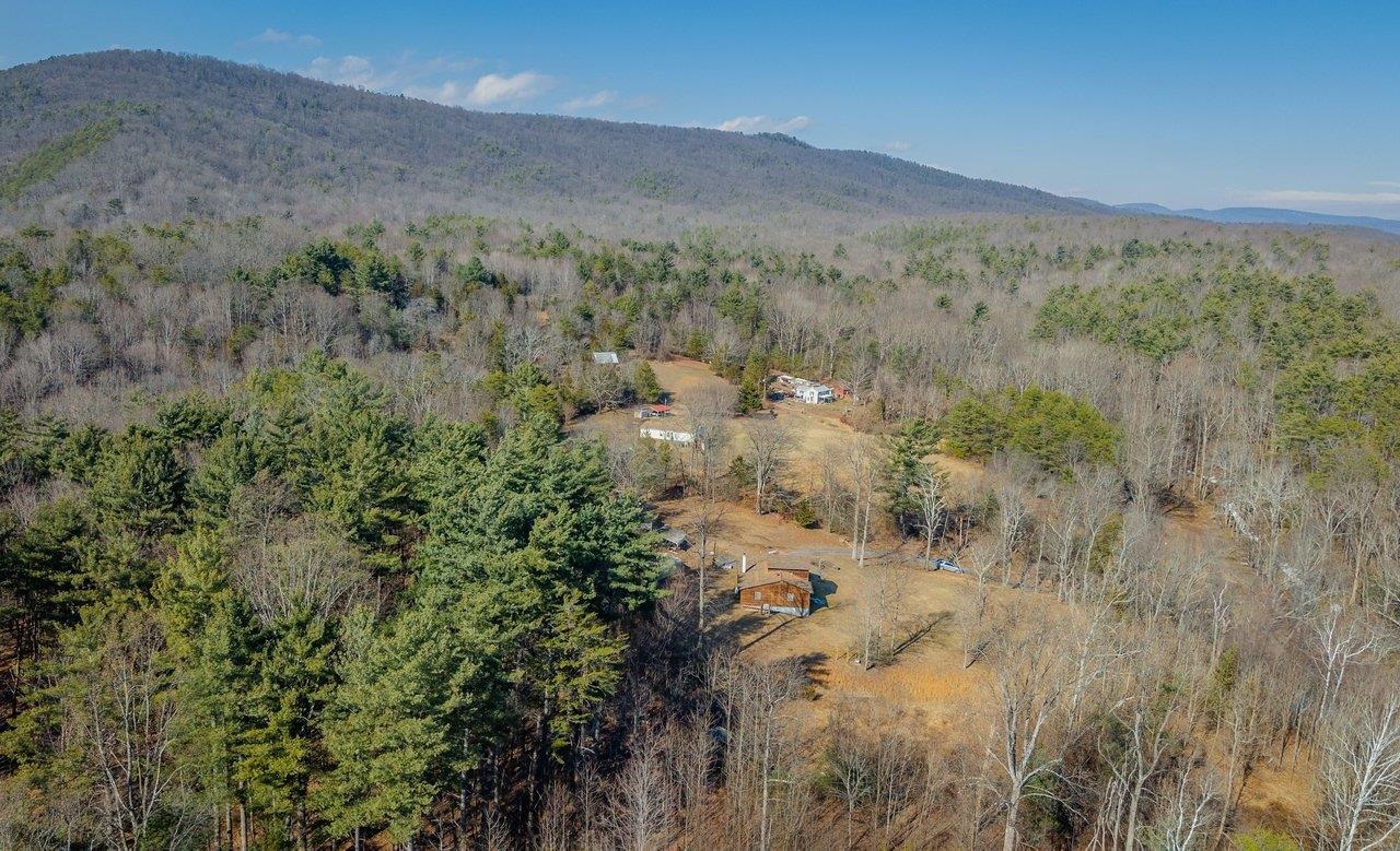 10677 ALLMAN RD, DAYTON, Virginia 22821, 3 Bedrooms Bedrooms, ,1 BathroomBathrooms,Residential,10677 ALLMAN RD,673691 MLS # 673691