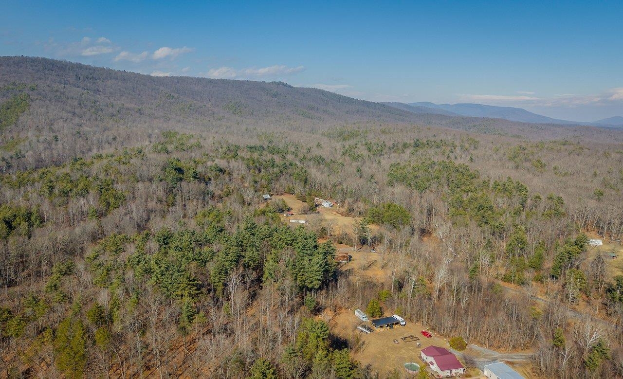 10677 ALLMAN RD, DAYTON, Virginia 22821, 3 Bedrooms Bedrooms, ,1 BathroomBathrooms,Residential,10677 ALLMAN RD,673691 MLS # 673691