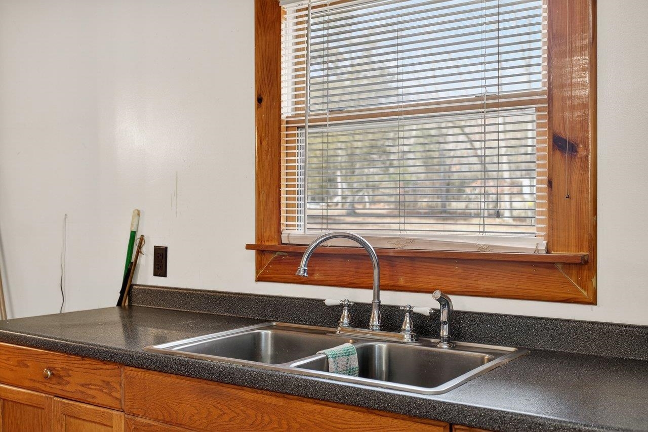 10677 ALLMAN RD, DAYTON, Virginia 22821, 3 Bedrooms Bedrooms, ,1 BathroomBathrooms,Residential,10677 ALLMAN RD,673691 MLS # 673691