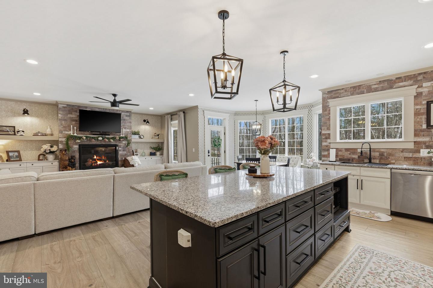 86 HINSONS FORD RD, AMISSVILLE, Virginia 20106, 4 Bedrooms Bedrooms, ,4 BathroomsBathrooms,Residential,For sale,86 HINSONS FORD RD,VARP2002466 MLS # VARP2002466