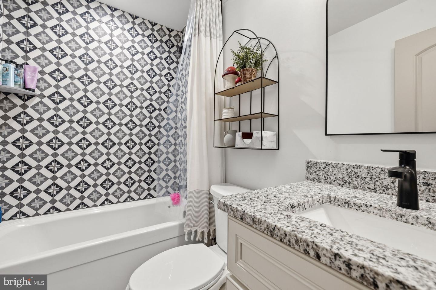 86 HINSONS FORD RD, AMISSVILLE, Virginia 20106, 4 Bedrooms Bedrooms, ,4 BathroomsBathrooms,Residential,For sale,86 HINSONS FORD RD,VARP2002466 MLS # VARP2002466