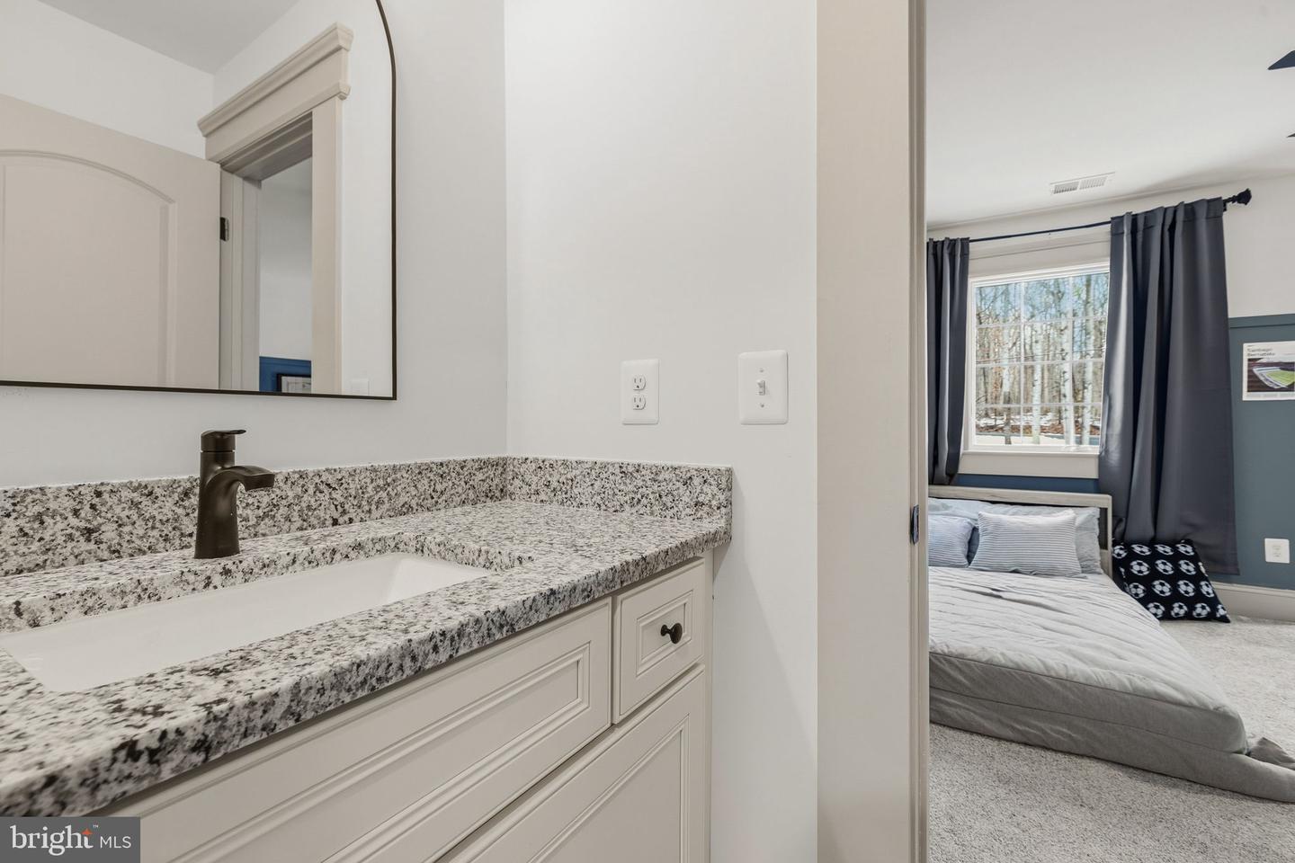 86 HINSONS FORD RD, AMISSVILLE, Virginia 20106, 4 Bedrooms Bedrooms, ,4 BathroomsBathrooms,Residential,For sale,86 HINSONS FORD RD,VARP2002466 MLS # VARP2002466