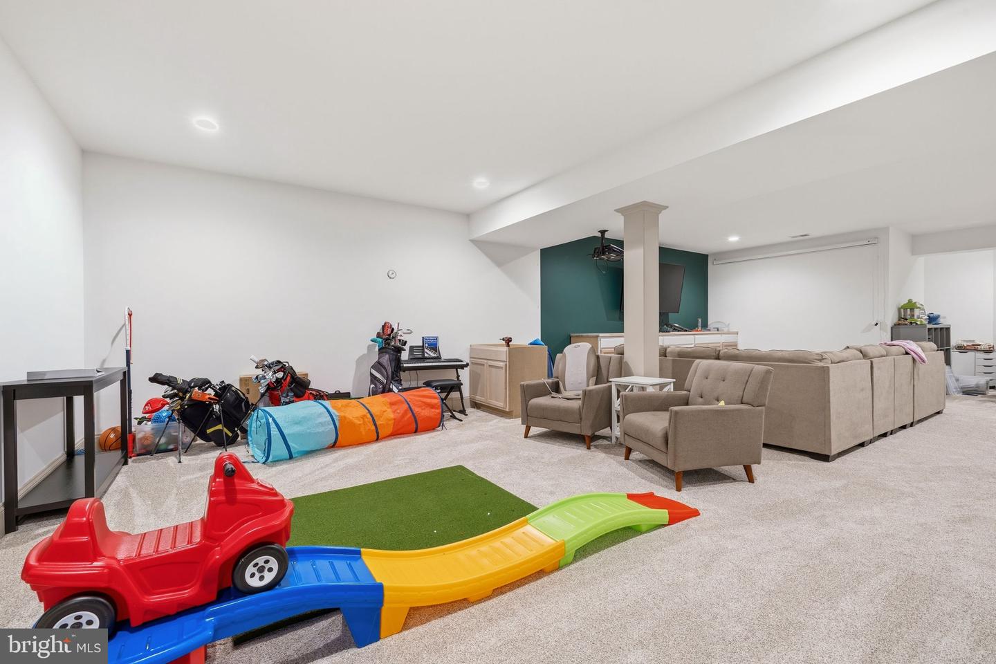 86 HINSONS FORD RD, AMISSVILLE, Virginia 20106, 4 Bedrooms Bedrooms, ,4 BathroomsBathrooms,Residential,For sale,86 HINSONS FORD RD,VARP2002466 MLS # VARP2002466