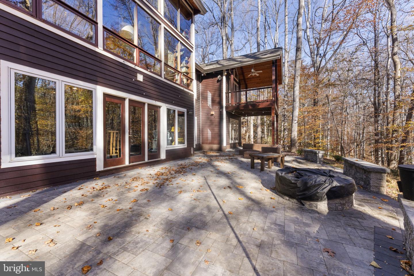 10755 RIVERSCAPE RUN, GREAT FALLS, Virginia 22066, 5 Bedrooms Bedrooms, ,4 BathroomsBathrooms,Residential,For sale,10755 RIVERSCAPE RUN,VAFX2288028 MLS # VAFX2288028 10755 RIVERSCAPE RUN, GREAT FALLS, Virginia 22066, 5 Bedrooms Bedrooms, ,4 BathroomsBathrooms,Residential,For sale,10755 RIVERSCAPE RUN,VAFX2288028 MLS # VAFX2288028