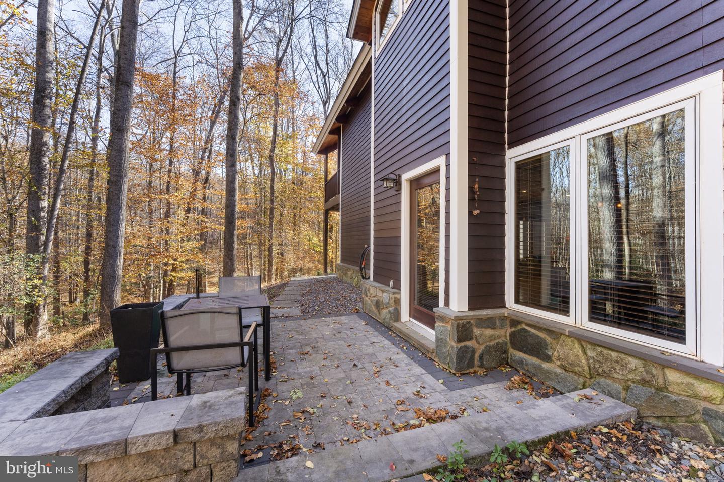 10755 RIVERSCAPE RUN, GREAT FALLS, Virginia 22066, 5 Bedrooms Bedrooms, ,4 BathroomsBathrooms,Residential,For sale,10755 RIVERSCAPE RUN,VAFX2288028 MLS # VAFX2288028 10755 RIVERSCAPE RUN, GREAT FALLS, Virginia 22066, 5 Bedrooms Bedrooms, ,4 BathroomsBathrooms,Residential,For sale,10755 RIVERSCAPE RUN,VAFX2288028 MLS # VAFX2288028