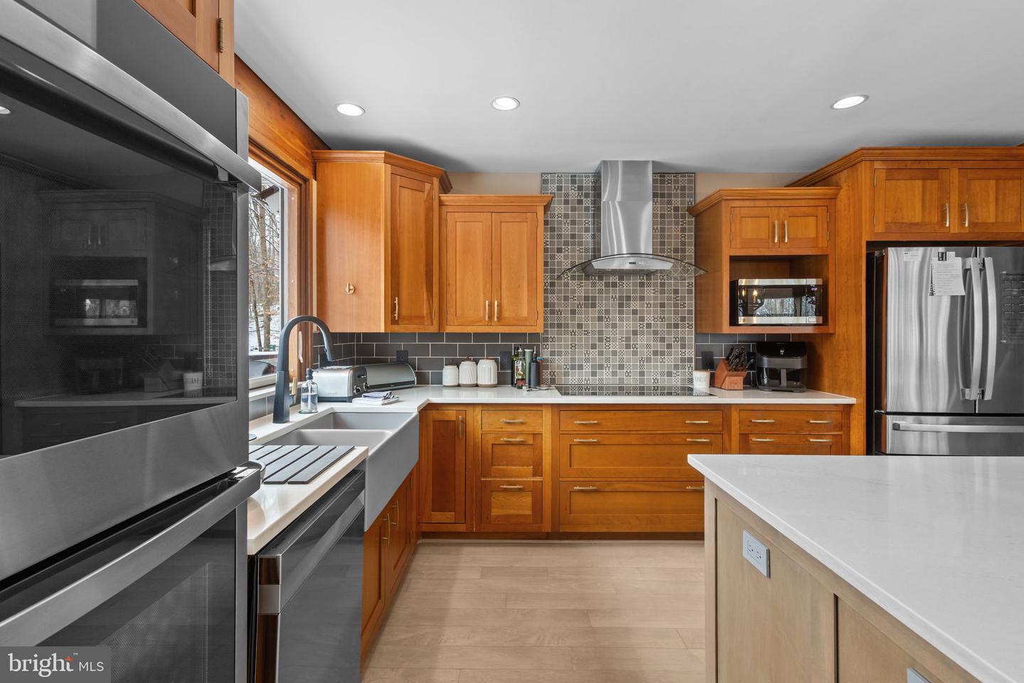 10755 RIVERSCAPE RUN, GREAT FALLS, Virginia 22066, 5 Bedrooms Bedrooms, ,4 BathroomsBathrooms,Residential,For sale,10755 RIVERSCAPE RUN,VAFX2288028 MLS # VAFX2288028 10755 RIVERSCAPE RUN, GREAT FALLS, Virginia 22066, 5 Bedrooms Bedrooms, ,4 BathroomsBathrooms,Residential,For sale,10755 RIVERSCAPE RUN,VAFX2288028 MLS # VAFX2288028