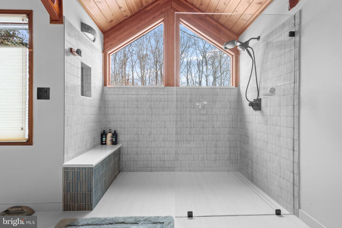 10755 RIVERSCAPE RUN, GREAT FALLS, Virginia 22066, 5 Bedrooms Bedrooms, ,4 BathroomsBathrooms,Residential,For sale,10755 RIVERSCAPE RUN,VAFX2288028 MLS # VAFX2288028 10755 RIVERSCAPE RUN, GREAT FALLS, Virginia 22066, 5 Bedrooms Bedrooms, ,4 BathroomsBathrooms,Residential,For sale,10755 RIVERSCAPE RUN,VAFX2288028 MLS # VAFX2288028